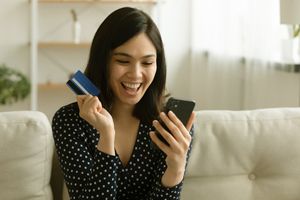 Izdevīgi naudas aizdevumi internetā
